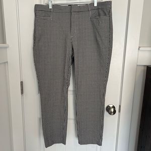 Cream, Navy & Brown Checkered Cropped Pants - Size 16 (Banana Republic)